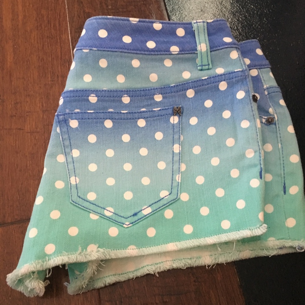 VS Ombré NWOT shorts - Picture 3 of 4